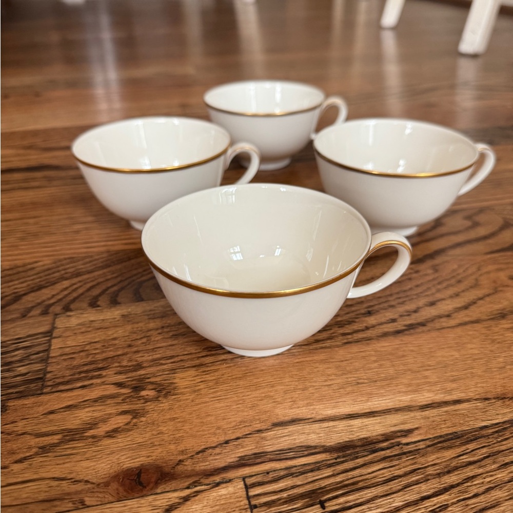 Noritake Ivory China Japan Elegant White Teacups with Gold Trim